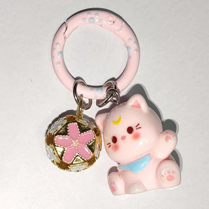 Fluffy Animal Keychains - 3D Resin Cartoon Pendant Collection