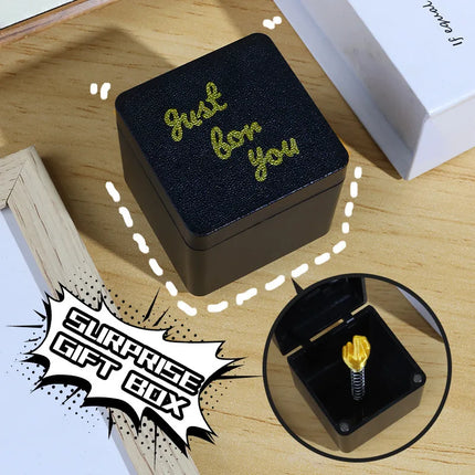 Christmas Middle Finger Prank Gift Box - Funny Desk Decoration