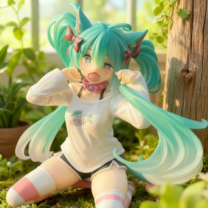 Hatsune Miku Figure - Kawaii Car Dashboard Decoration