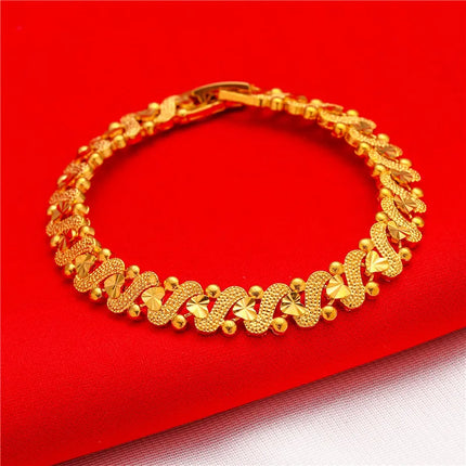 Gold Plated Love Hearts Bracelet - Non-Fading Chain Link for Women & Men